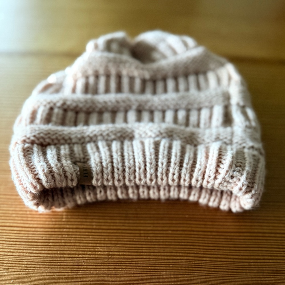 Furtalk Pink Knit Beanie